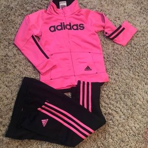 Girls two piece adidas outfit